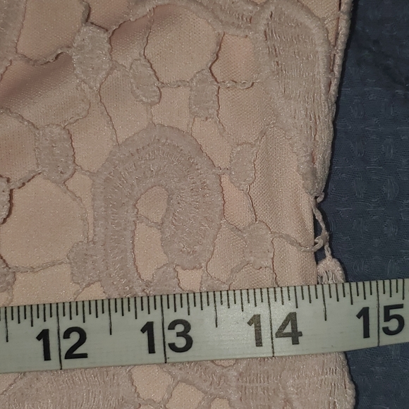 AX Paris lace front sheath dress - Picture 2 of 7